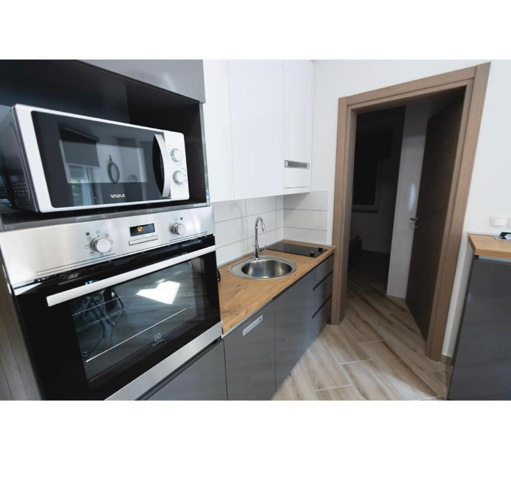 Apartmani Jedro Šilo Εξωτερικό φωτογραφία