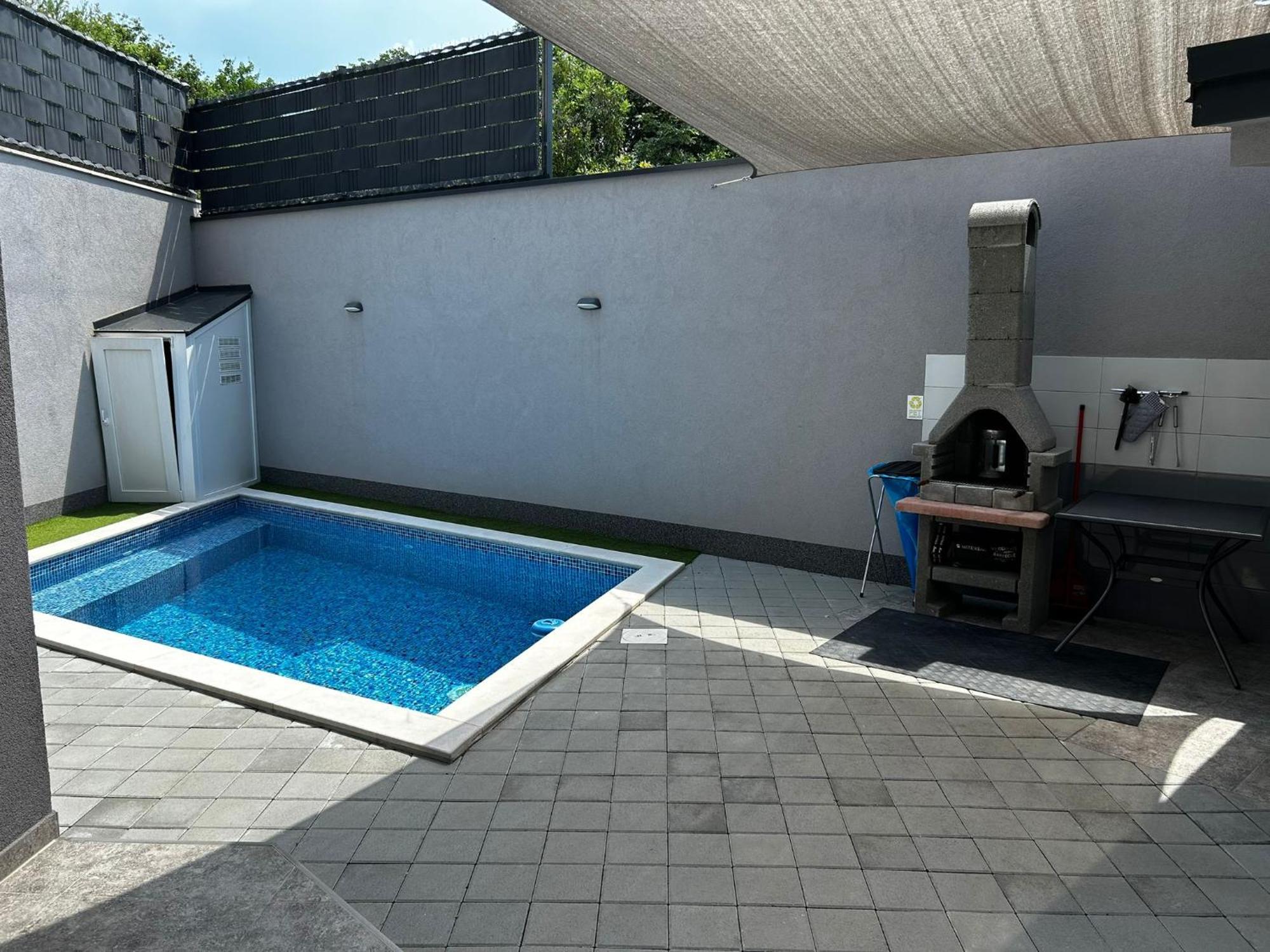 Apartmani Jedro Šilo Εξωτερικό φωτογραφία
